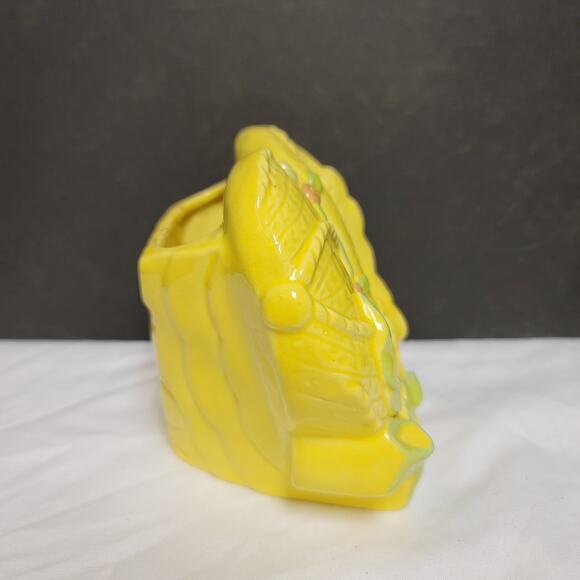 Vintage bonnet planter vase ceramic Hat Yellow green flowers Kitschy Collectible - Picture 3 of 7